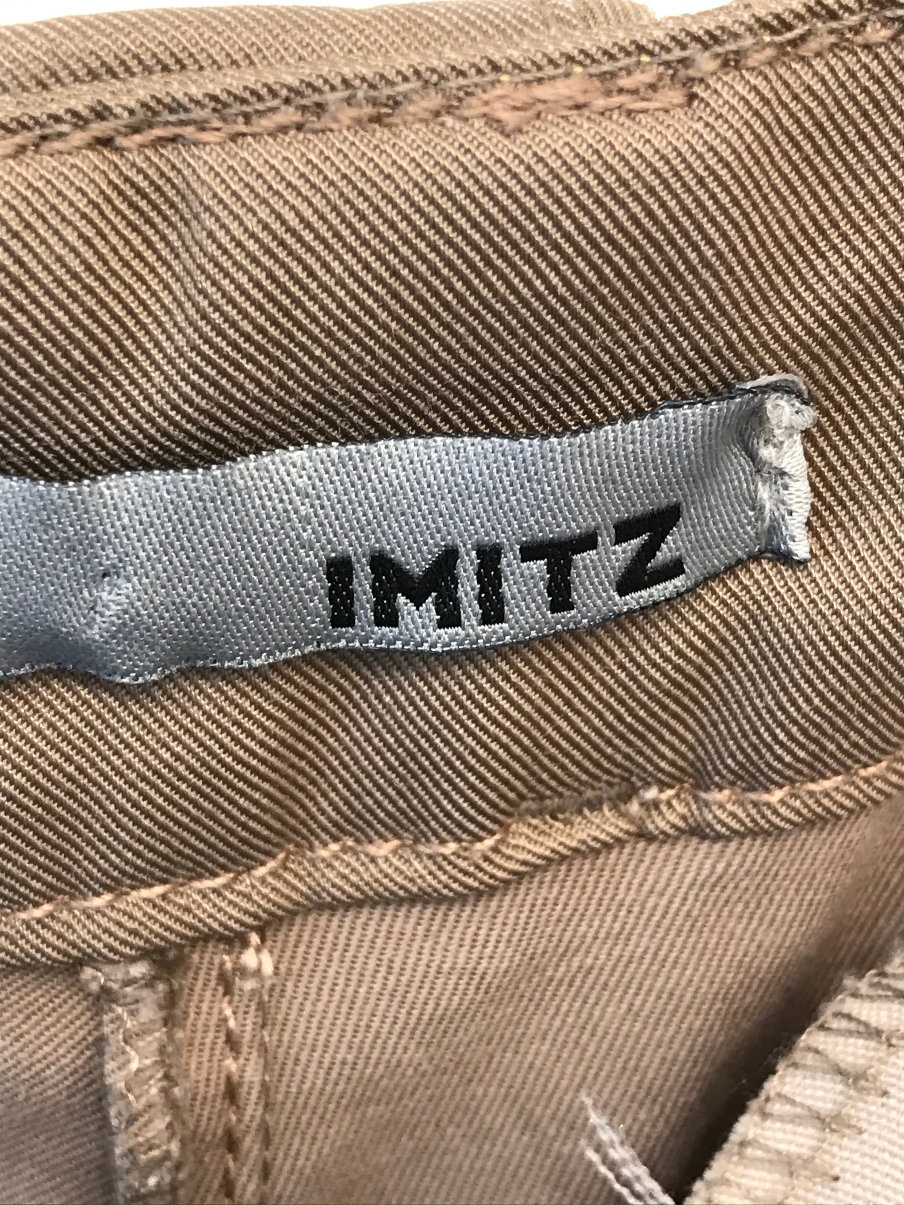 Imitz Bukser